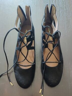 AEROSOLES Black Suede Lace-Up Ballet Flats